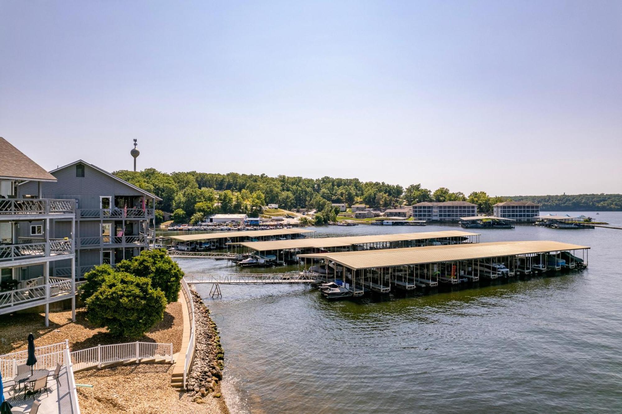 Golden Reef Villa Osage Beach Exterior photo